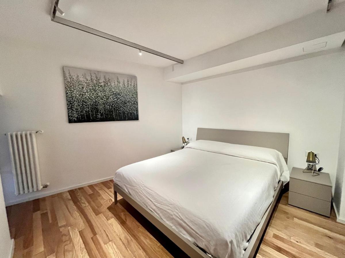 Egregia Dimora Apartman Catania-Fontanarossai nemzetközi repülőtér Kültér fotó